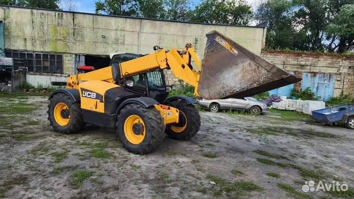 Телескопический погрузчик JCB 531-70 Agri, 2015