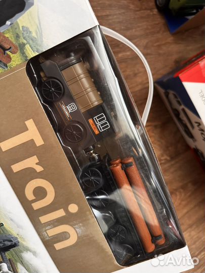 Игрушечная железная дорога 66 дет с электропоездом