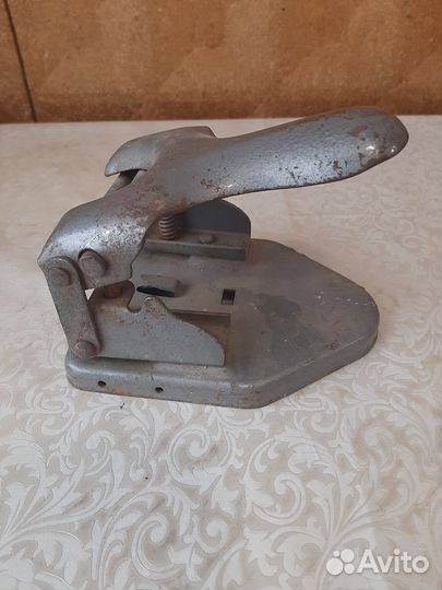 Дырокол СССР