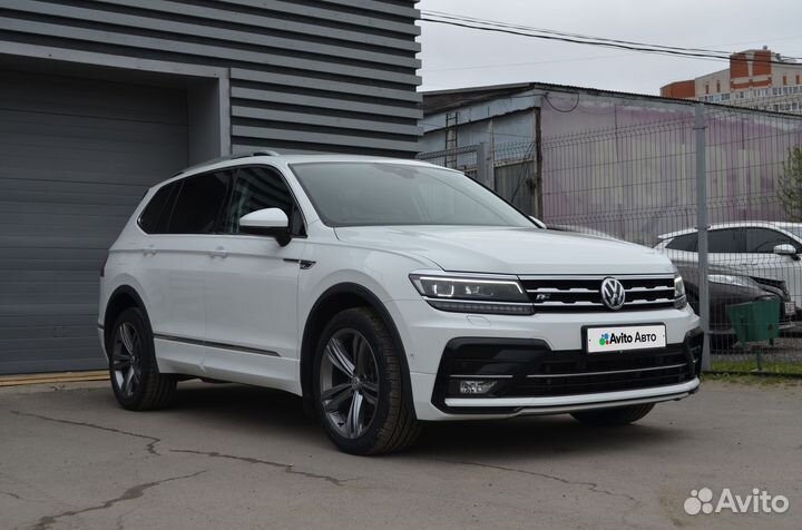 Volkswagen Tiguan 2.0 AMT, 2020, 57 550 км