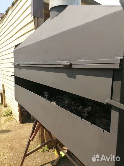 Мангал с крышей