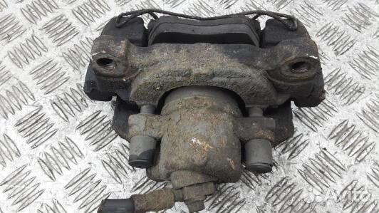 Суппорт тормозной передний правый volkswagen golf