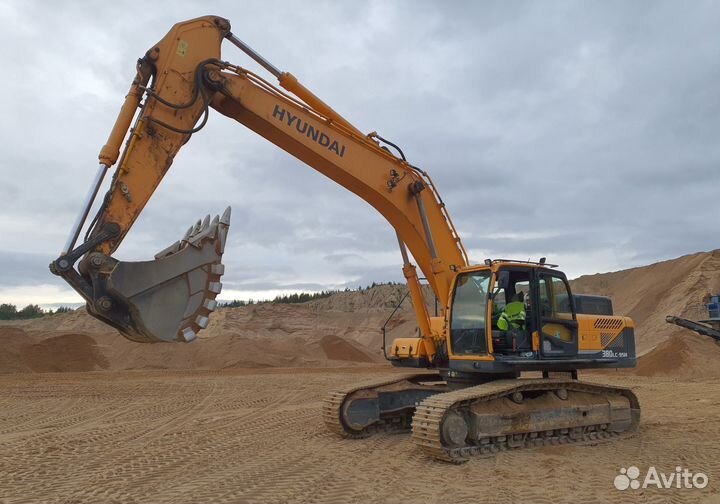 Гусеничный экскаватор Hyundai R 380LC-9SH, 2020