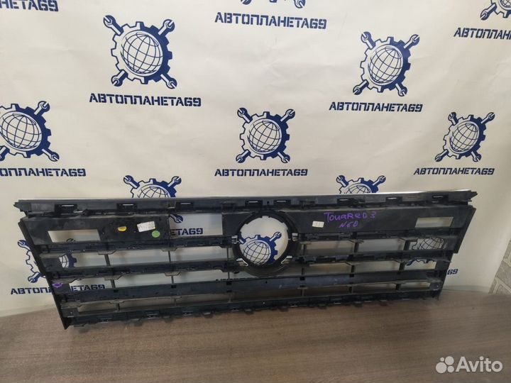 Решётка радиатора №60 Volkswagen Touareg 3 2019
