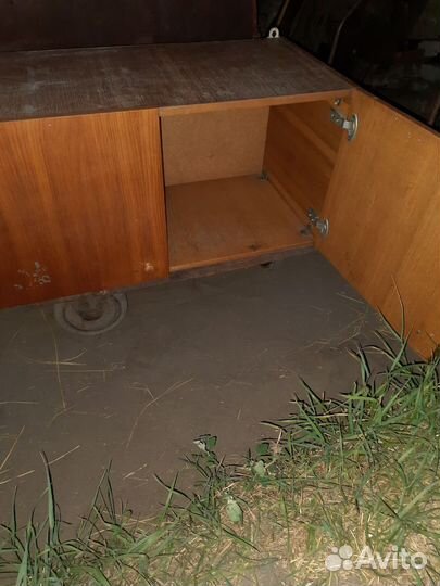 Шкафчик навесной (антресольный)