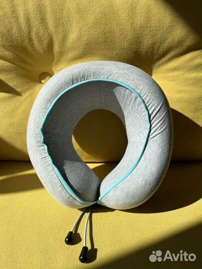 Подушка для путешествий