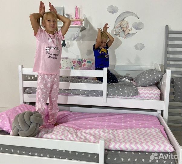 Детская двухъярусная выдвижная кровать
