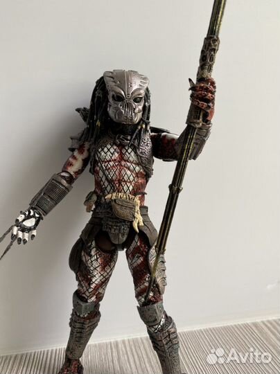 Фигурка Хищник