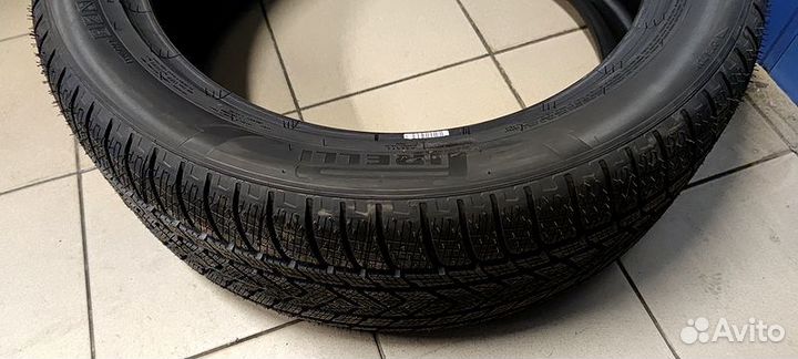 Pirelli Scorpion Winter 285/45 R20 112V