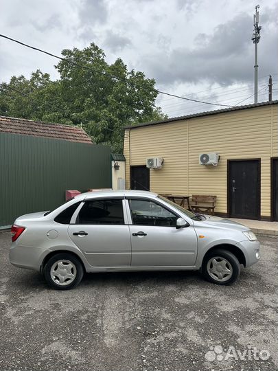 LADA Granta 1.6 AT, 2012, 98 082 км