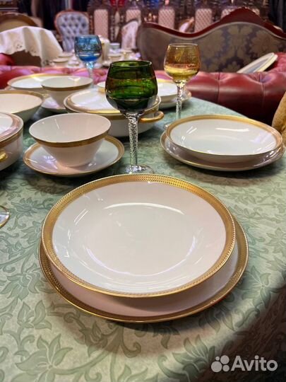 Столовый сервиз Ecshenbach 8 персон