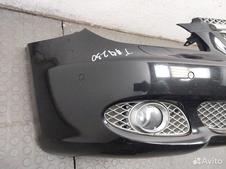 Бампер передний Mercedes CLS C219