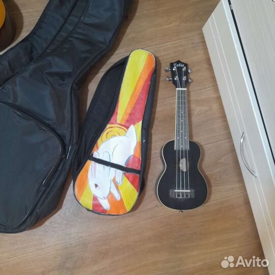 Гитара yamaha c40 с чехлом и укулеле Fabio с чехл