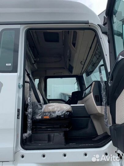 Sitrak C7H Max, 2023