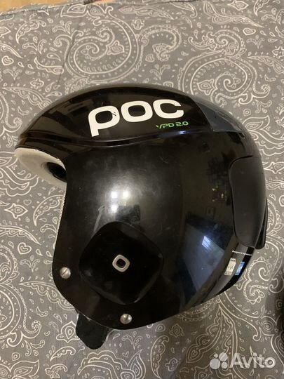 Горнолыжный шлем