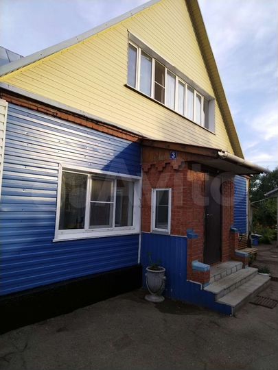 Дом 297,6 м² на участке 20,8 сот.