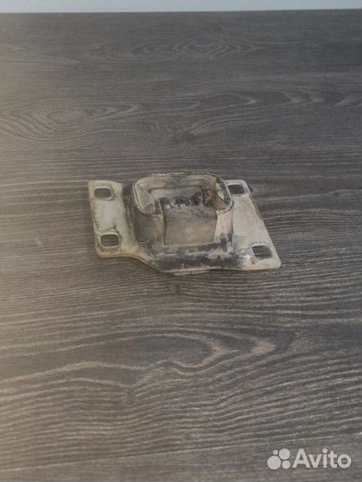 Подушка АКПП ford focus 1