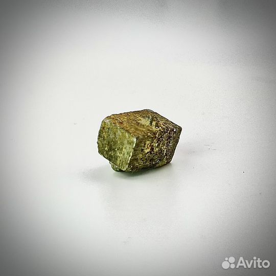 Самородок Пирита минерал натуральный камень