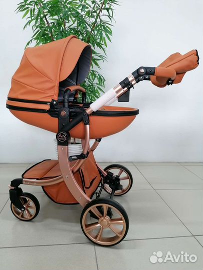 Новая коляска 3в1 Luxmom 608-2 NEW (ириска/кожа)