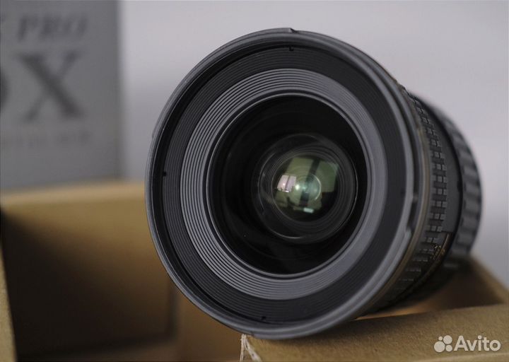 Объектив Tokina