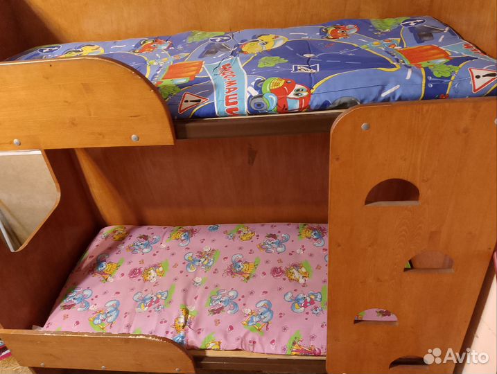 Двухъярусная кровать бу