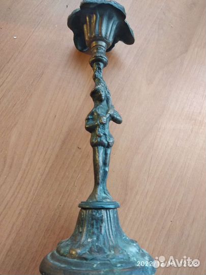 Подсвечник 