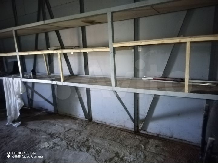 Гараж, > 30 м²