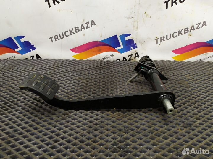 Педаль тормоза Renault T