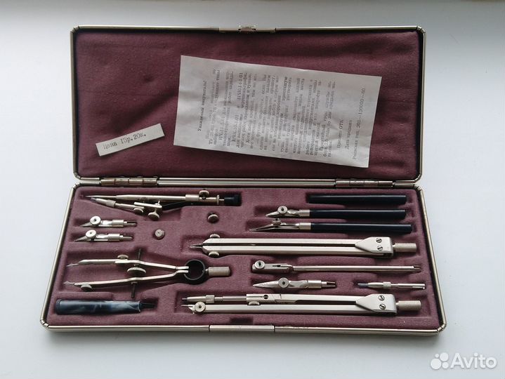Чертежный набор СССР готовальня нчк -14-1-01