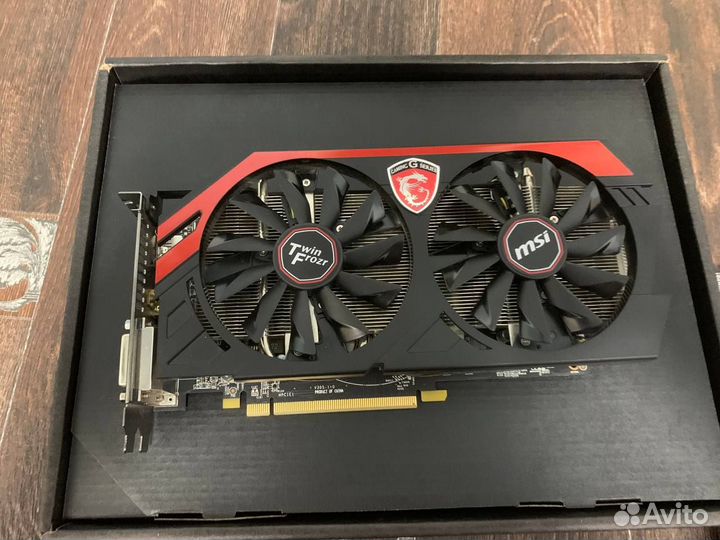 Видеокарта AMD Radeon R9 270 (Нерабочая)