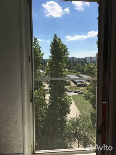 Москитная сетка на балконную дверь