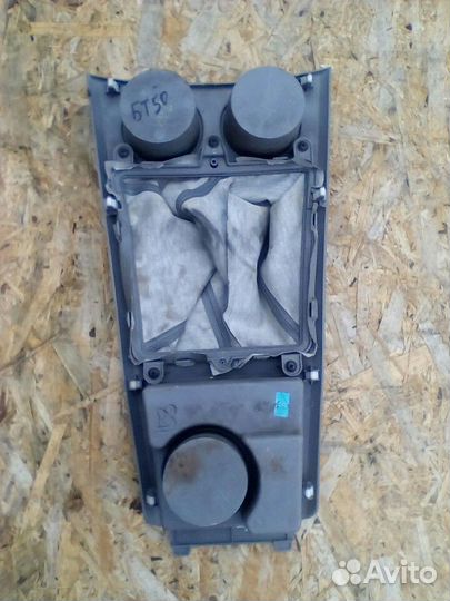 Mazda bt-50 Ford Renger кожух рычага МКПП