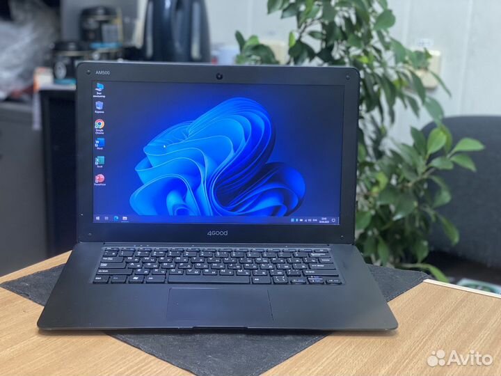 Ноутбук 4 ядра 4 озу SSD 32 9 часов работы