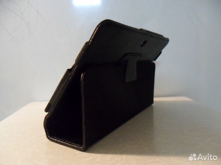 Чехол-подставка на планшет 7 дюймов