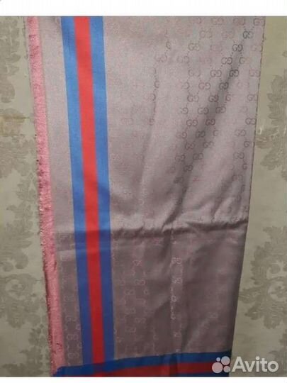 Теплый платок большой