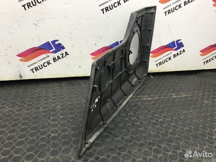 21918633 Накладка двери передней левой Volvo FM