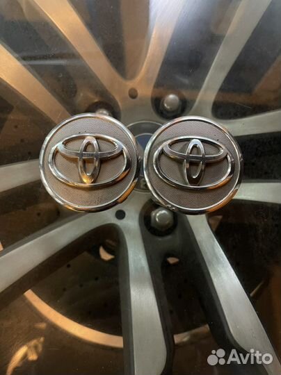 Оригинальные колпаки цо Toyota R15-19