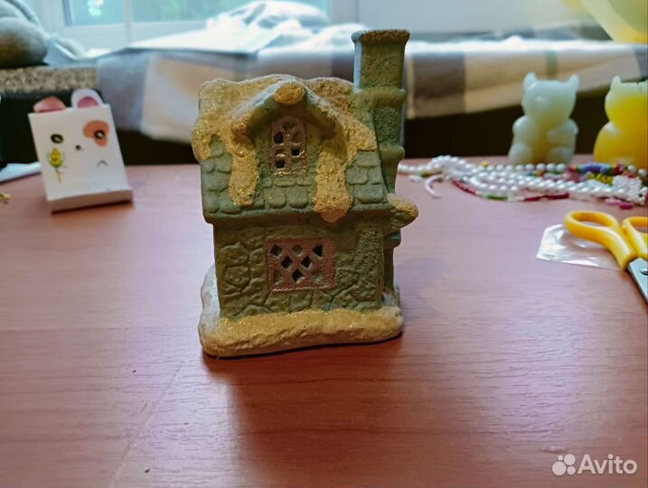 Подсвечник домик