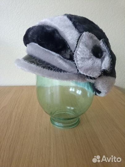 Шапка (кепка) женская из искусственного меха новая