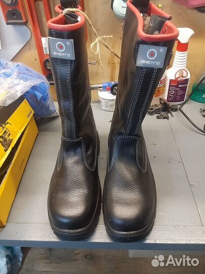 Сапоги зимние кожанные 43 размер