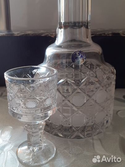 Штоф и 6 рюмок,новые, хрусталь, ручная работа
