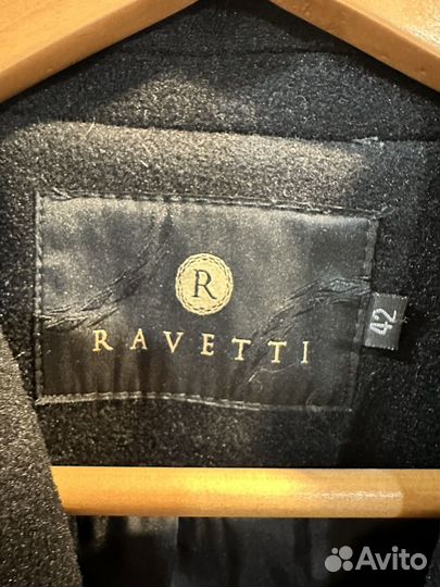 Пальто демисезонное 42 р-р