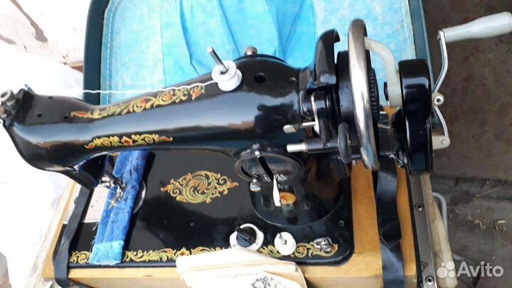 Швейная машинка Подольск 2м как новый
