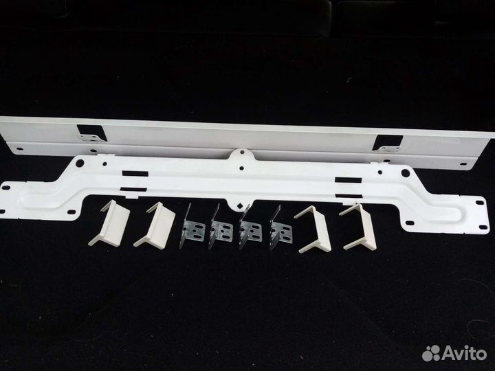 Планка крепёжная liebherr 9900264