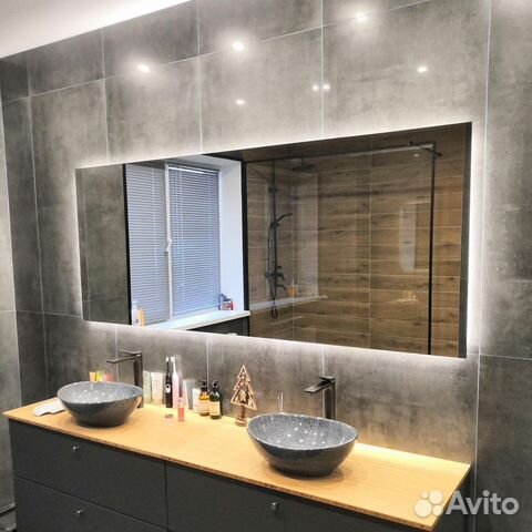 Зеркало с подсветкой в ванную Valery