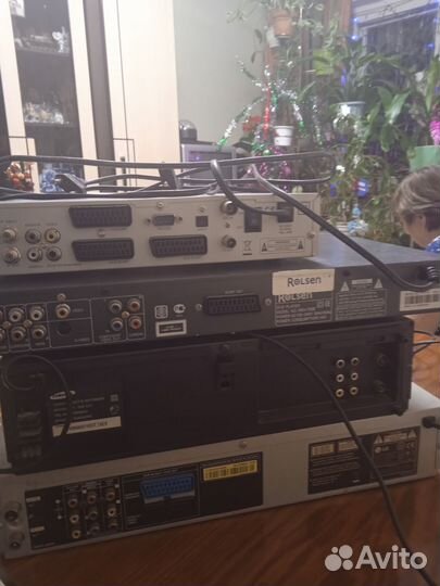 Видеомагнитофон