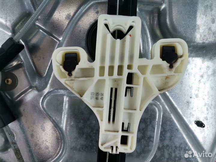 Стеклоподъемник для Volkswagen Polo 4