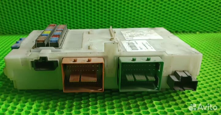 Блок предохранителей Land Rover Freelander