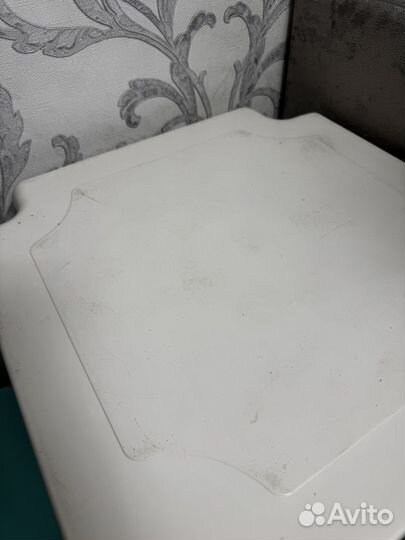 Стол и стулья детские