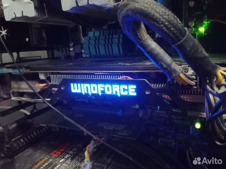 Видеокарта GTX 970 4 gb